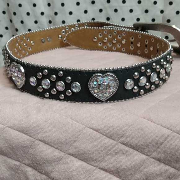 SOLD Rhinestone Heart Belt - Picture 4 of 4